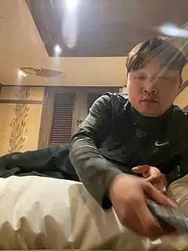 offwhite777 online show from 27, 2, 2025