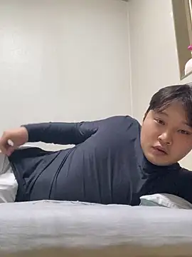 offwhite777 online show from 16, 3, 2025