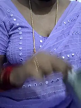 Snapshot of Tamil_Meera12 chatting on 5, 5, 2026 Tamil Meera12 online show from 5, 5, 2026