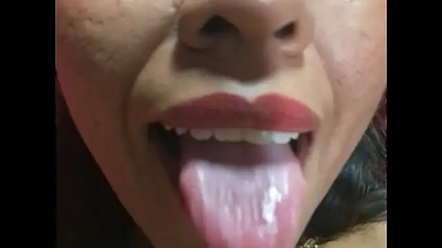 kyliebigboobs online show from 29, 11, 2025