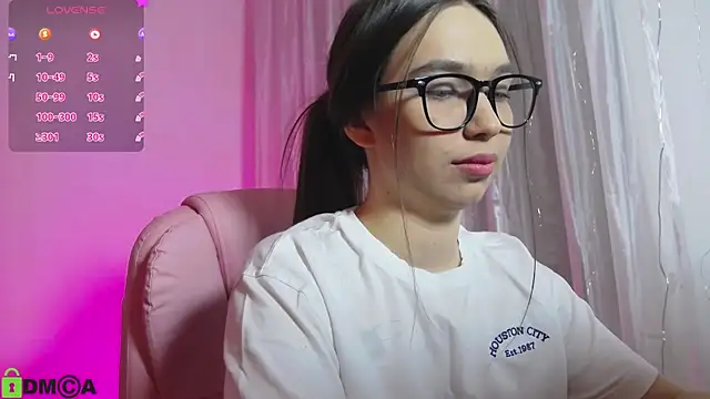 Arianahot777 online show from 4, 2, 2025