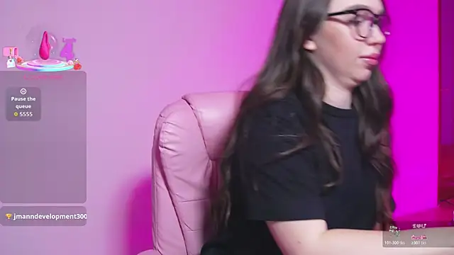 Arianahot777 online show from 16, 4, 2026