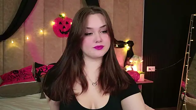 Kendra Parlow online show from 20, 10, 2025