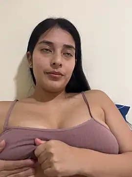 Snapshot of ariana_sweet87 chatting on 21, 2, 2026 ariana sweet87 online show from 21, 2, 2026