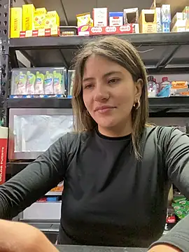 Andrea18 blonde online show from 11, 4, 2026