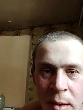 Snapshot of alex_brow_n chatting on 25, 2, 2025 alex brow n online show from 25, 2, 2025