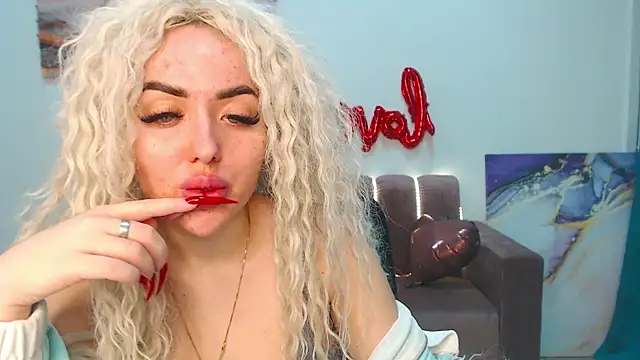 MissisCaty online show from 13, 2, 2025