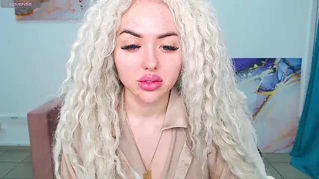 MissisCaty online show from 19, 2, 2025