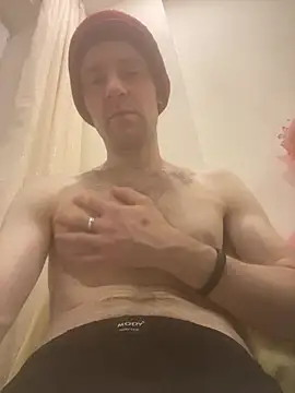 Snapshot of LynnAhNight chatting on 27, 2, 2025 LynnAhNight online show from 27, 2, 2025