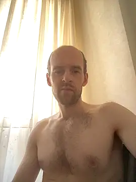 Snapshot of LynnAhNight chatting on 14, 9, 2025 LynnAhNight online show from 14, 9, 2025