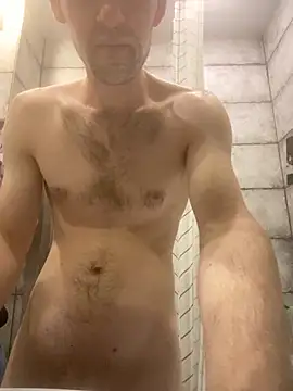 Snapshot of LynnAhNight chatting on 22, 9, 2025 LynnAhNight online show from 22, 9, 2025