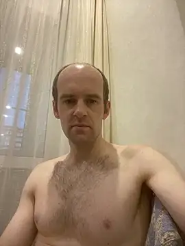 Snapshot of LynnAhNight chatting on 13, 10, 2025 LynnAhNight online show from 13, 10, 2025