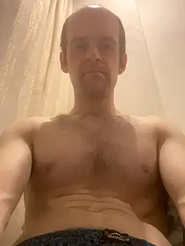 Snapshot of LynnAhNight chatting on 22, 10, 2025 LynnAhNight online show from 22, 10, 2025