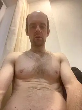 Snapshot of LynnAhNight chatting on 24, 10, 2025 LynnAhNight online show from 24, 10, 2025