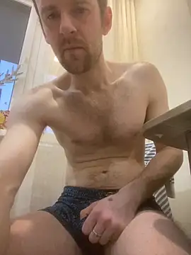 Snapshot of LynnAhNight chatting on 25, 3, 2026 LynnAhNight online show from 25, 3, 2026