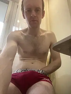 Snapshot of LynnAhNight chatting on 10, 4, 2026 LynnAhNight online show from 10, 4, 2026