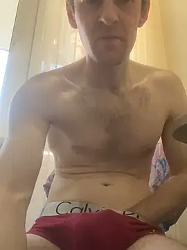 Snapshot of LynnAhNight chatting on 11, 4, 2026 LynnAhNight online show from 11, 4, 2026