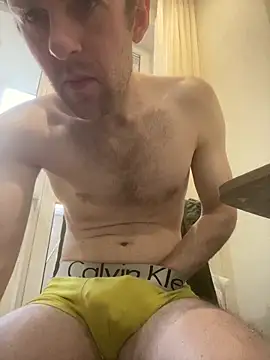 Snapshot of LynnAhNight chatting on 16, 4, 2026 LynnAhNight online show from 16, 4, 2026