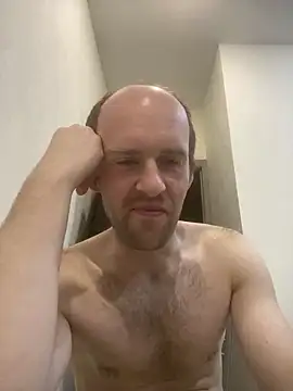 Snapshot of LynnAhNight chatting on 16, 4, 2026 LynnAhNight online show from 16, 4, 2026