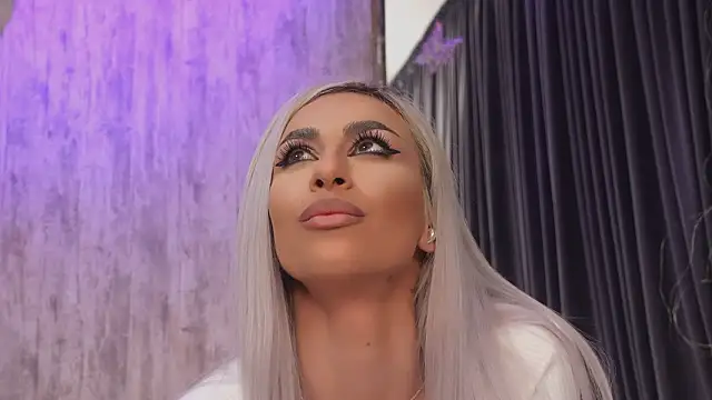 Snapshot of KarlaBart chatting on 8, 2, 2026 KarlaBart online show from 8, 2, 2026