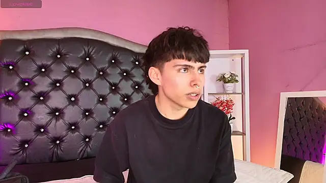 Snapshot of PepperTwink chatting on 30, 11, 2025 PepperTwink online show from 30, 11, 2025