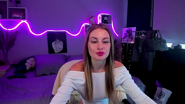 AnitaLamb online show from 5, 2, 2025