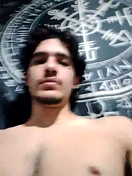 Snapshot of justinsinner1 chatting on 5, 2, 2026 justinsinner1 online show from 5, 2, 2026