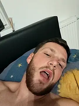 Snapshot of Cosmin224451 chatting on 29, 9, 2025 Cosmin224451 online show from 29, 9, 2025