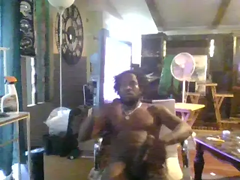 Snapshot of BigDMann40 chatting on 4, 2, 2025 BigDMann40 online show from 4, 2, 2025