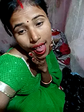 Snapshot of Miss_triha chatting on 12, 2, 2025 Miss triha online show from 12, 2, 2025