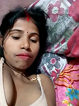 Snapshot of Miss_triha chatting on 14, 2, 2025 Miss triha online show from 14, 2, 2025