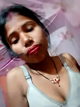 Snapshot of Miss_triha chatting on 17, 2, 2025 Miss triha online show from 17, 2, 2025