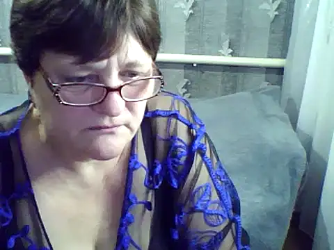Snapshot of ElzaJewel chatting on 21, 2, 2025 ElzaJewel online show from 21, 2, 2025