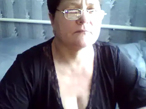 Snapshot of ElzaJewel chatting on 1, 3, 2025 ElzaJewel online show from 1, 3, 2025