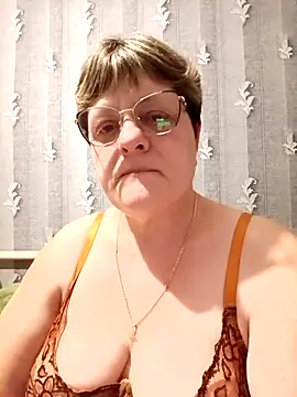 ElzaJewel online show from 4, 4, 2026