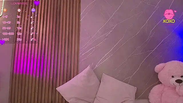 ariana jhonson1 online show from 16, 4, 2026