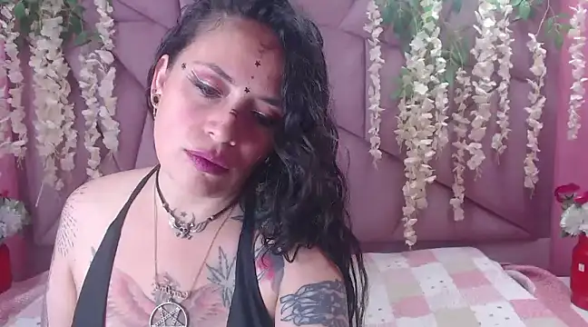 Fenix Lilith online show from 18, 2, 2025