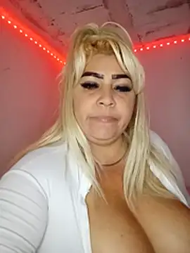Snapshot of BonniAdams chatting on 13, 7, 2026 BonniAdams online show from 13, 7, 2026