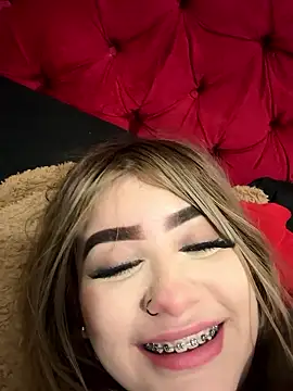 Snapshot of akirahattori chatting on 9, 1, 2026 akirahattori online show from 9, 1, 2026