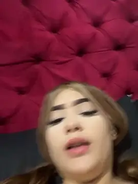 Snapshot of akirahattori chatting on 11, 2, 2026 akirahattori online show from 11, 2, 2026