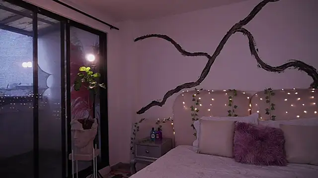 soidai miiu online show from 27, 9, 2025