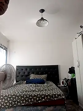 liamlara online show from 21, 2, 2025