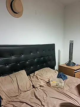 liamlara online show from 30, 9, 2025