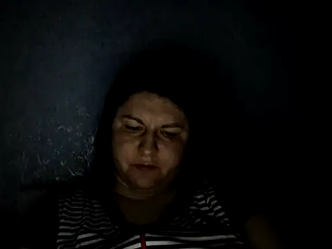 KiraSwee online show from 11, 3, 2025