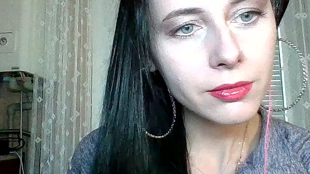 LuminousLady online show from 7, 11, 2025