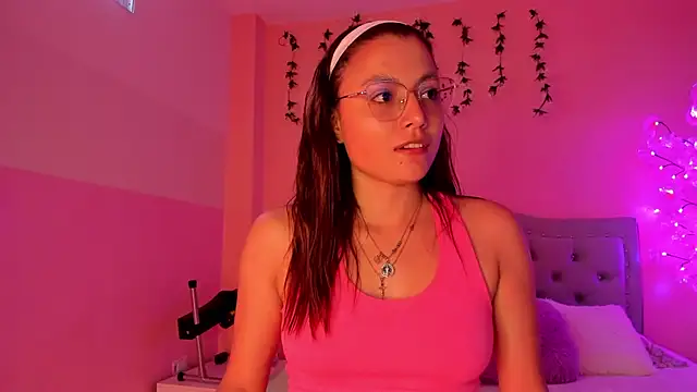 littletammy4u  online show from 8, 10, 2025