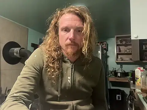 Snapshot of redone8in chatting on 25, 9, 2025 redone8in online show from 25, 9, 2025