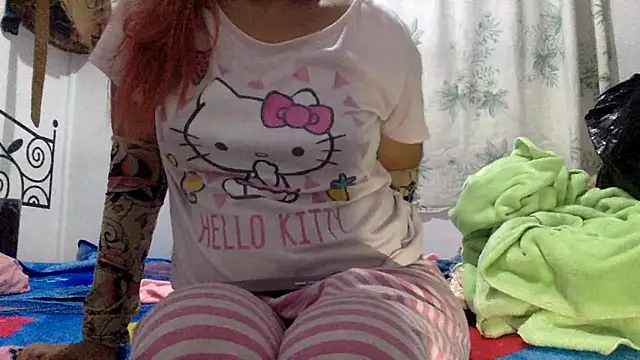 Snapshot of sharonlopez9611 chatting on 6, 10, 2025 sharonlopez9611 online show from 6, 10, 2025