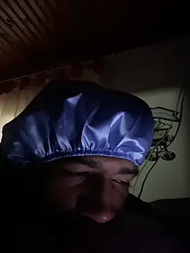 Mineirinho043 online show from 11, 2, 2026