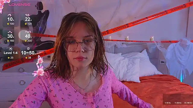 Mia Luw online show from 26, 10, 2025